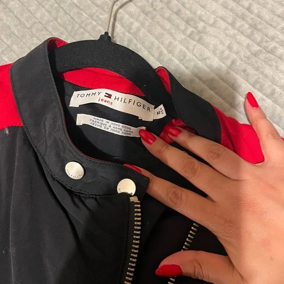 Tommy Hilfiger Black and Red Women's Bomber Jacket - Picture 3 of 4
